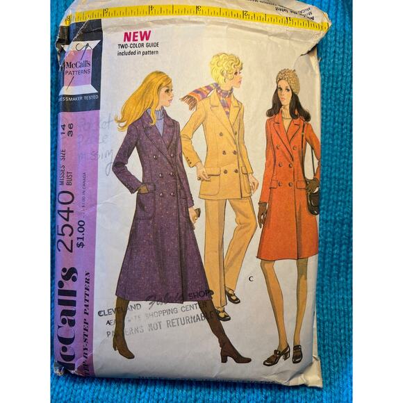 McCalls Sewing pattern 2540 Double breasted coat pants 1970s Size 14 - Picture 1 of 6